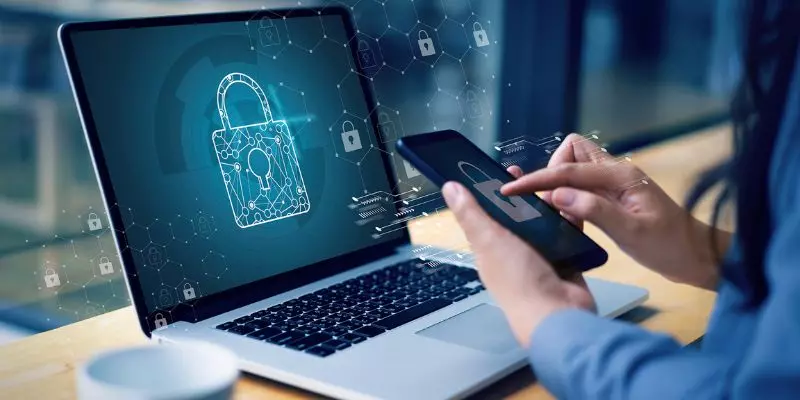 Cấp quyền kiểm soát thông tin cho người dùng